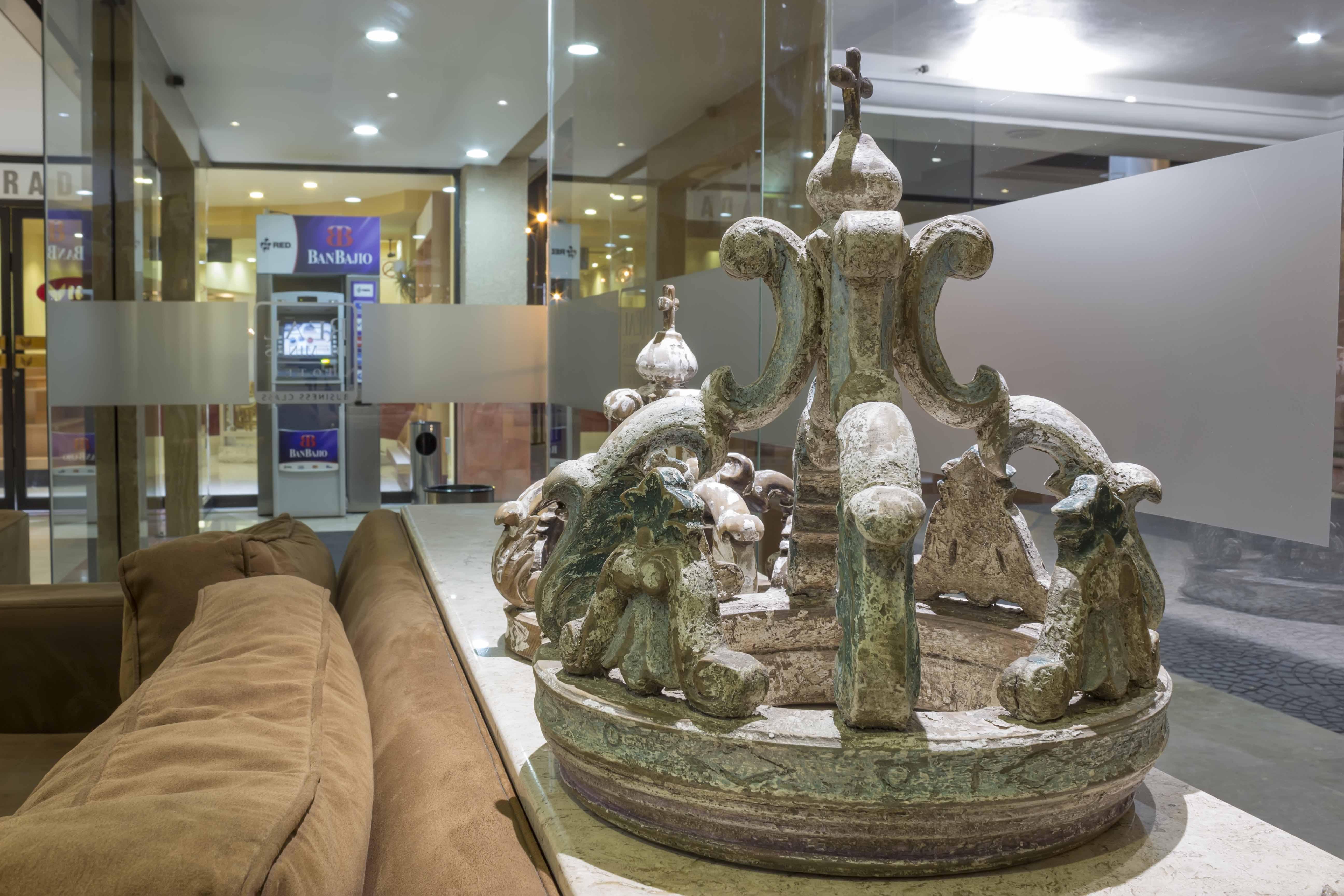 Imperio De Angeles Executive Leon Poliforum Interior photo