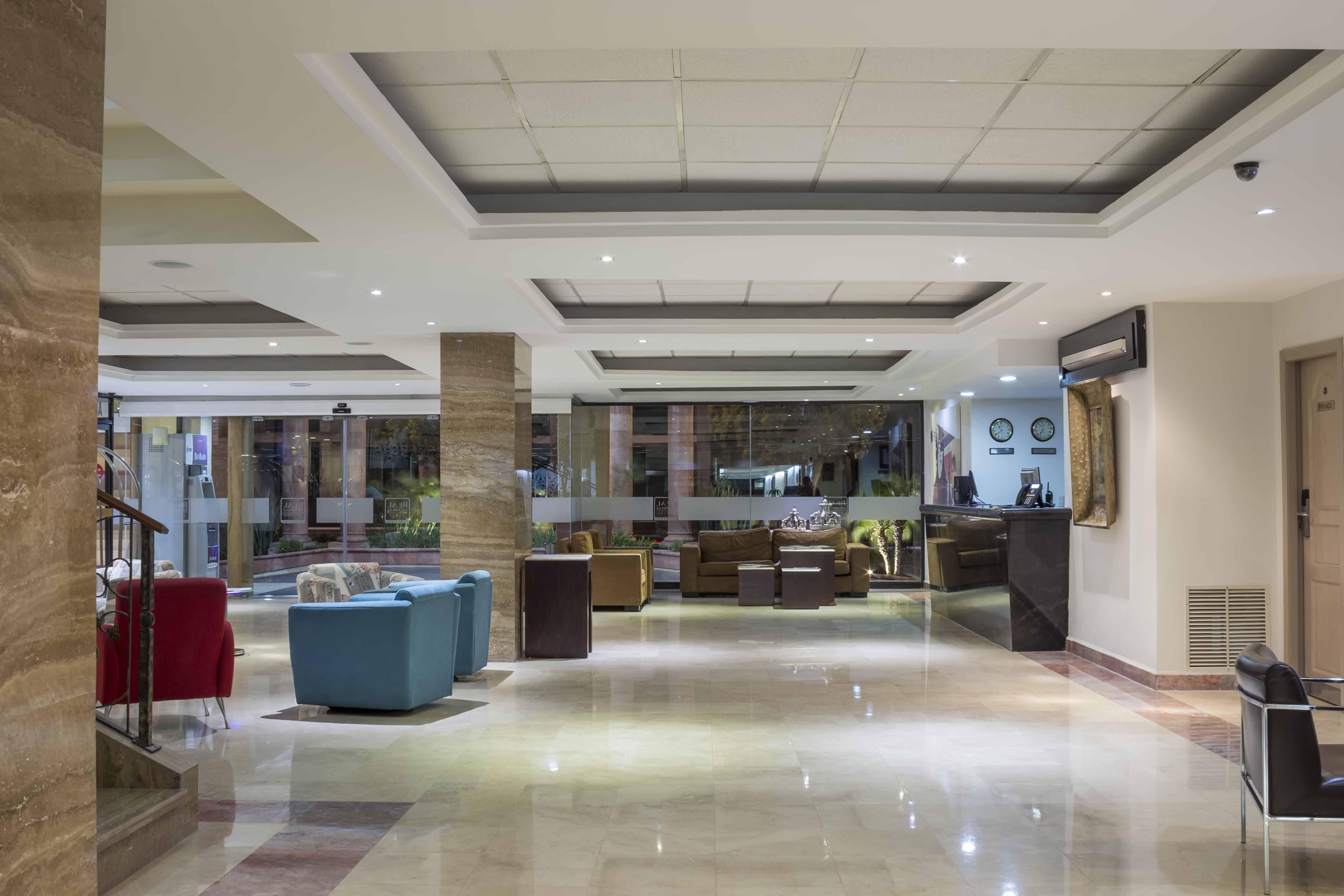 Imperio De Angeles Executive Leon Poliforum Exterior photo